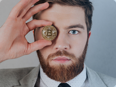 Julian Wolf – Chief Analyst bei Bezaros Luma